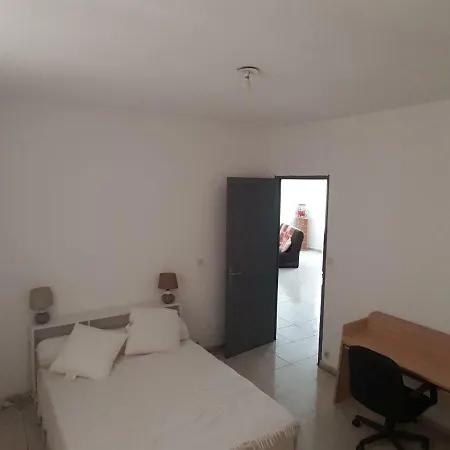 Au Petit Bonheur
